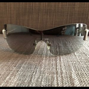 Burberry sunglasses